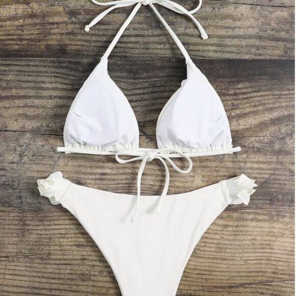 floral detail tie neck bikini - Picture 3 of 7